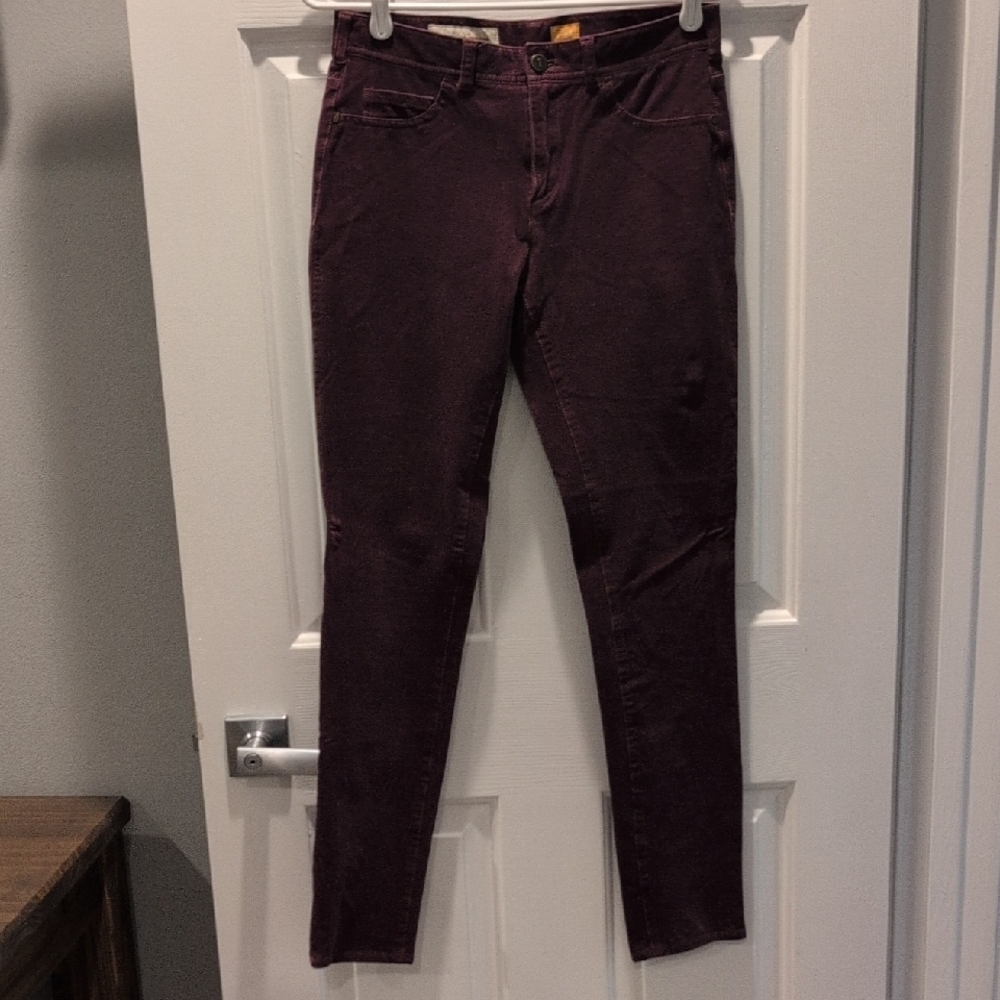 Levi's Burgundy Skinny Jeans